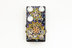 “Rose Punk” Delay Llama mk.3 image 6