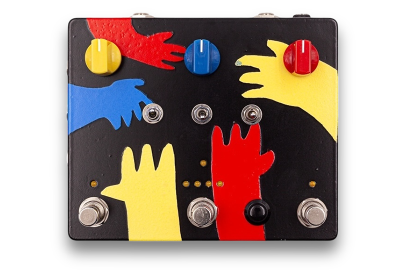 “Hand in Hand” Delay Llama XTREME